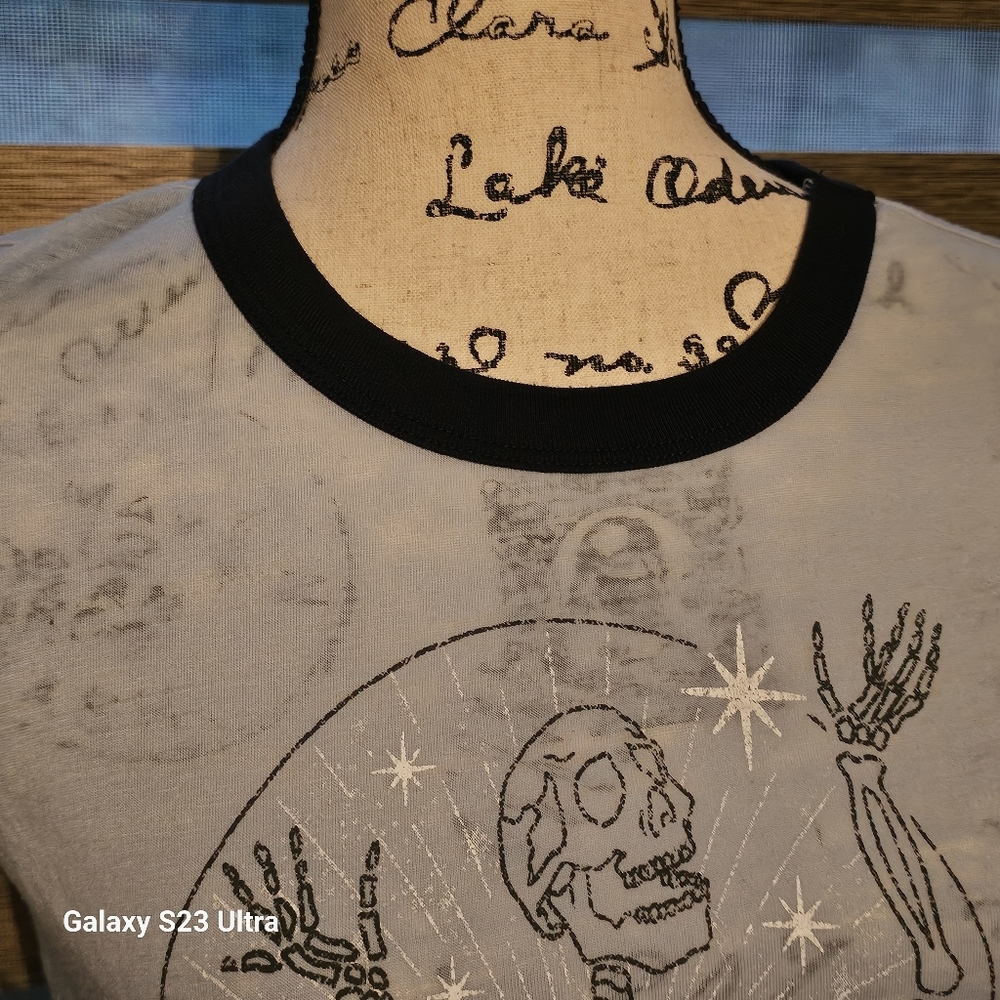 Junior Crop Tee - Picture 4 of 8